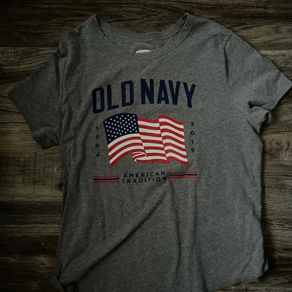 Old navy Fourth of July shirt